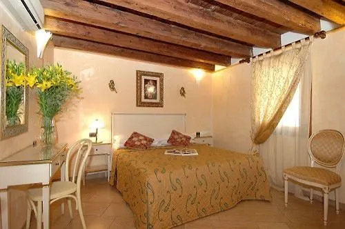 ***  Hotel Ca' Due Leoni Venecia Italia
